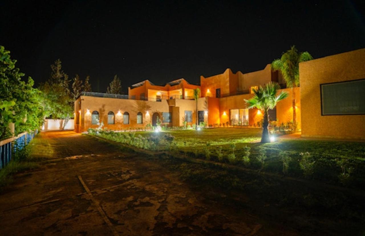 Villa Leila Farmhouse マラケシュ エクステリア 写真
